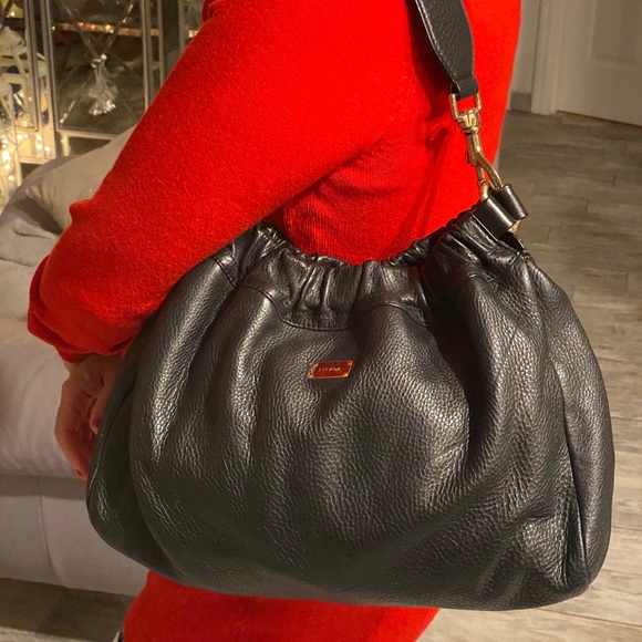 Leather Escada bag - Picture 12 of 12